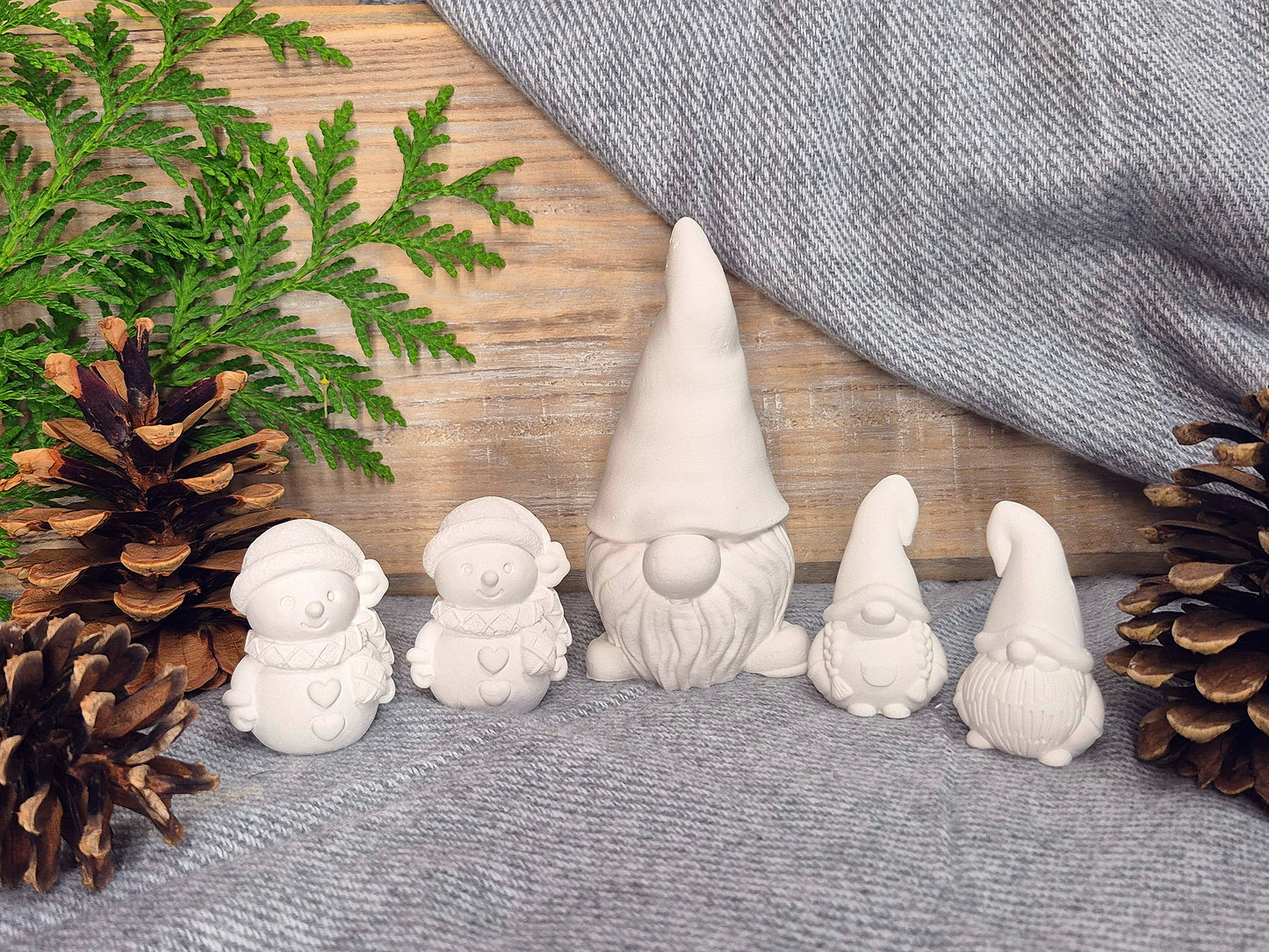 Wichtel und Schneemänner